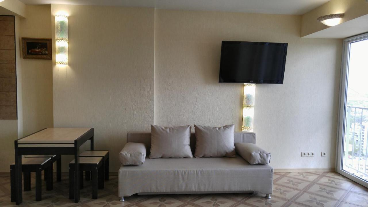Apartment Near Dnipro Arena Екстериор снимка